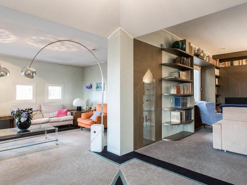 Roomy Apartment Duomo & San Babila 米兰 外观 照片