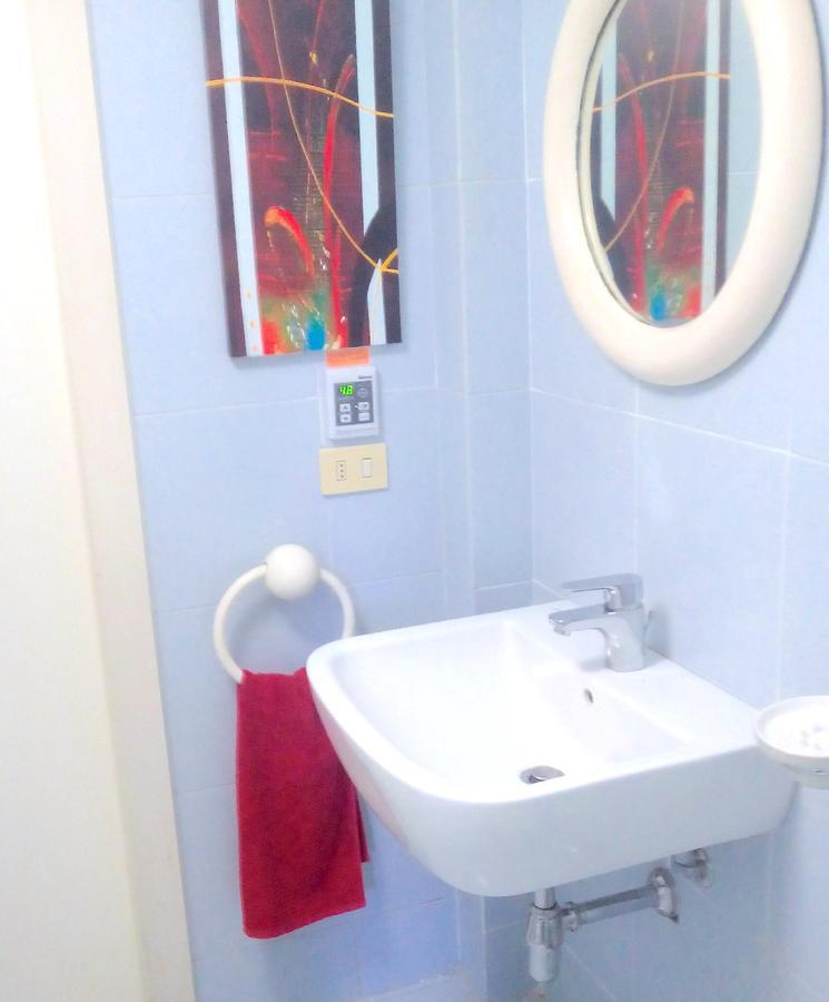 Roomy Apartment Duomo & San Babila 米兰 外观 照片