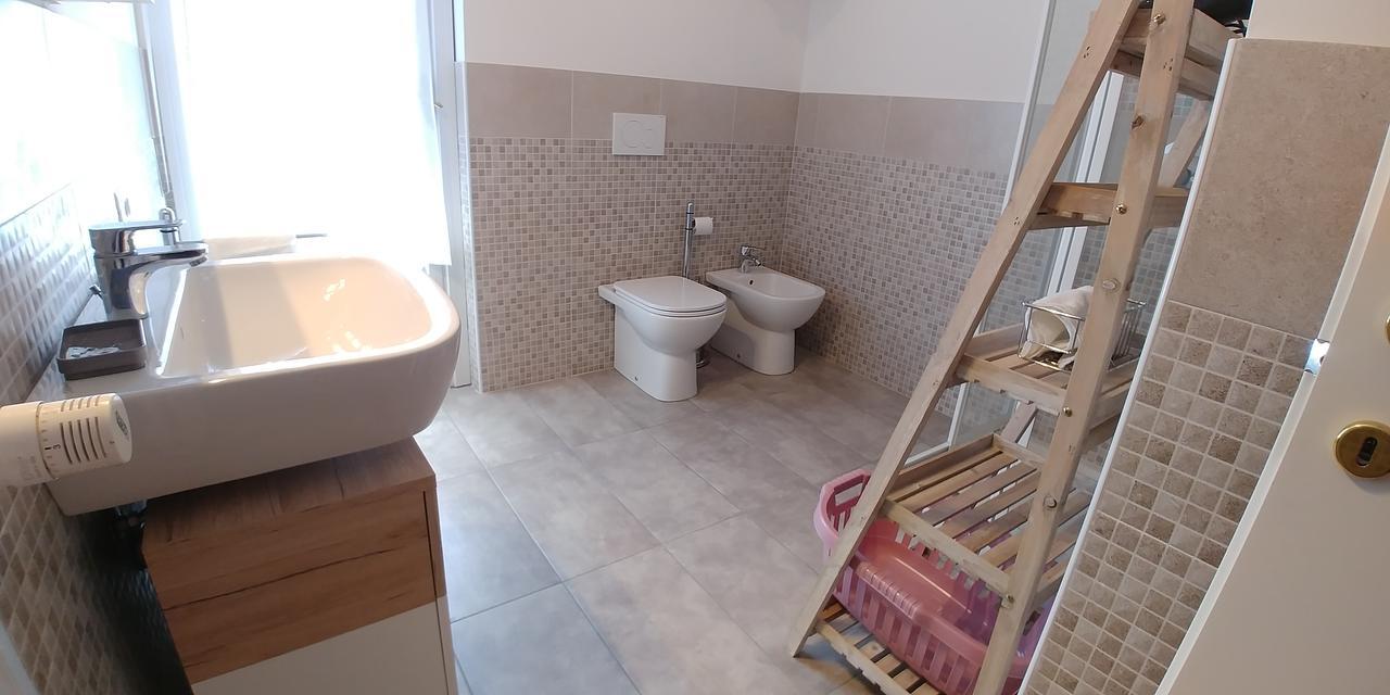 Roomy Apartment Duomo & San Babila 米兰 外观 照片